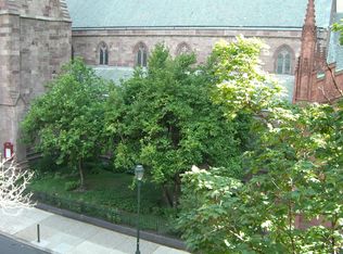 1606 Locust St #401, Philadelphia, PA 19103