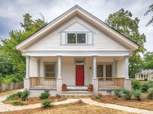 1905 John Calvin Ave, College Park, GA 30337