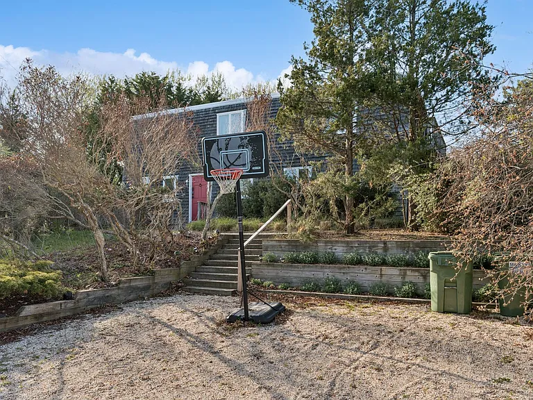 75 Cliff Rd — Photo 29