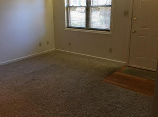 2914 Greenwood Dr, Johnson City, TN 37604