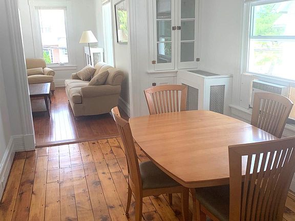 3rd image of 61 Schenck Avenue