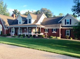 3921 Emerald Ln, Wadesville, IN 47638