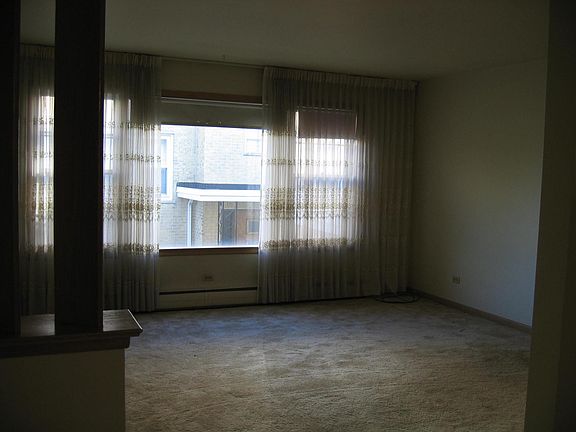 2nd image of 8605 N Milwaukee Ave #1 E