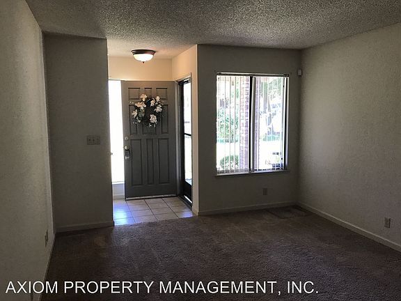 3rd image of 1728 Kent St APT A