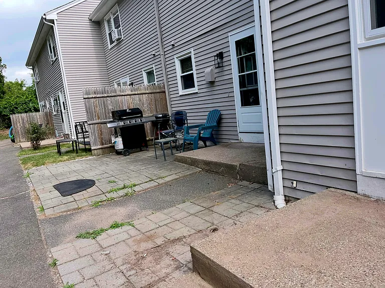 38 Franklin St #2 — Photo 22
