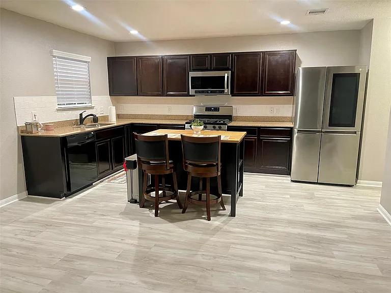 21439 Veneto Hills Ct — Photo 8