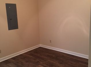 301 Raven St APT B2, Martin, TN 38237