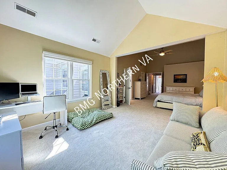 5654 Governors Pond Cir — Photo 19