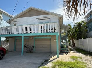 2214 Avenue C, Bradenton Beach, FL 34217