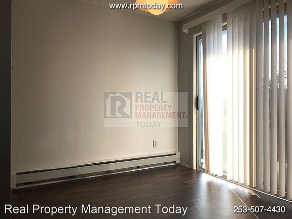 3rd image of 2040 E Gregory St #A