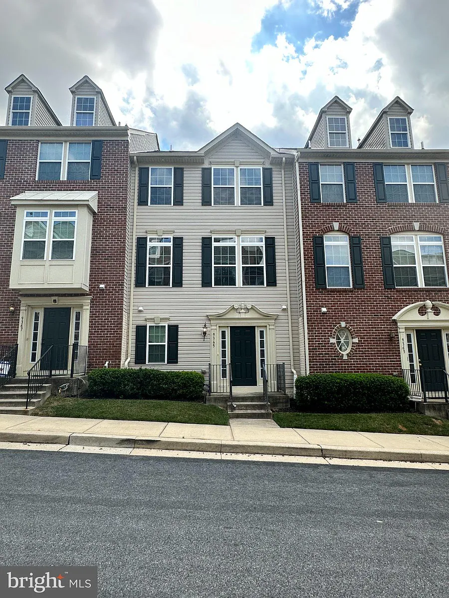 Building Photo - 9365 Paragon Way