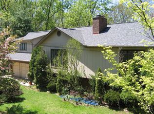 155 Lakeview Cir, Clinton, TN 37716