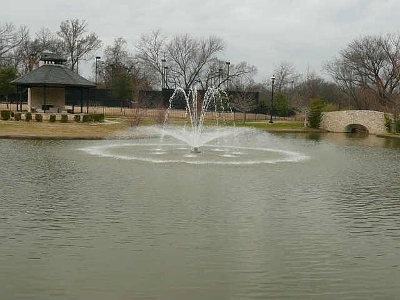 5th image of 2503 Royal Glen Ct