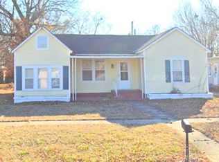 2514 Belmont Ave, Parsons, KS 67357