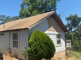 2103 Pine St, Redding, CA 96001