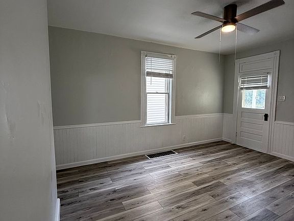4th image of 719 Harriet St