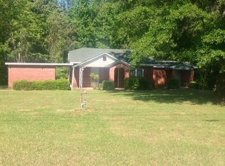1017 N Main St, Calhoun City, MS 38916