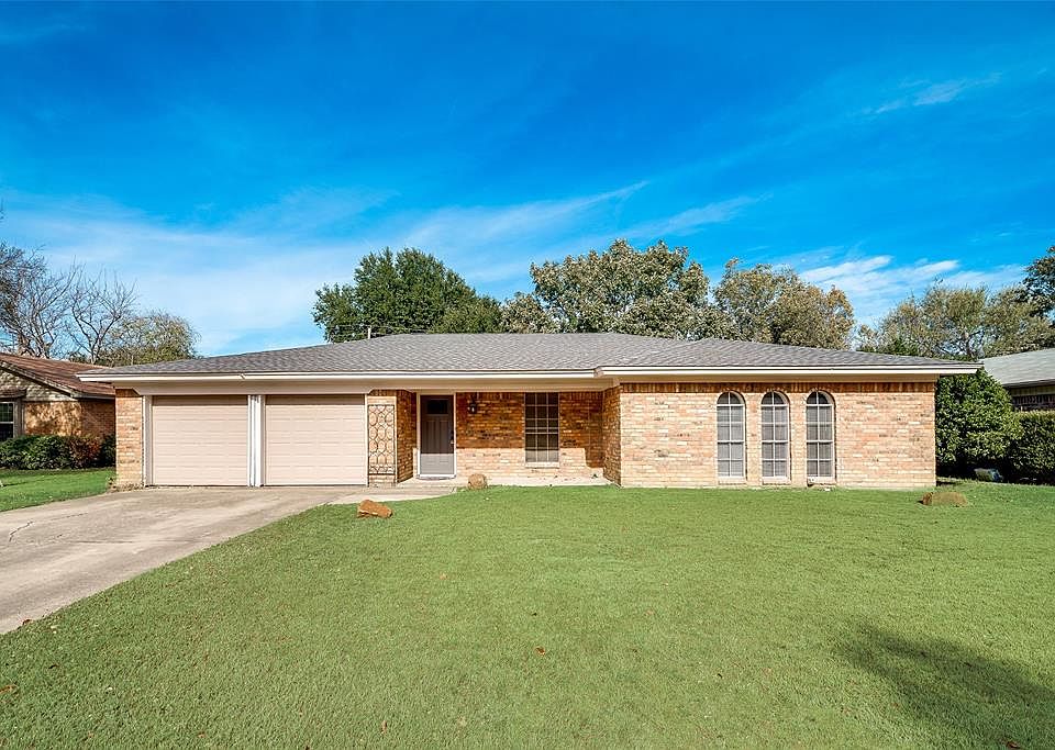 1st image of 5661 Jamaica Cir