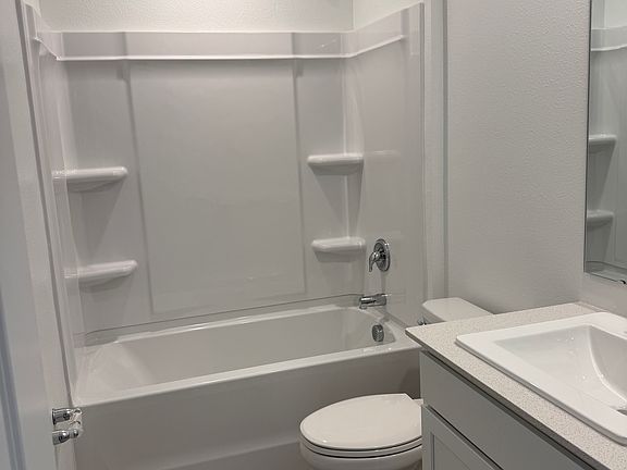 5th image of 6232 Botticella Blvd