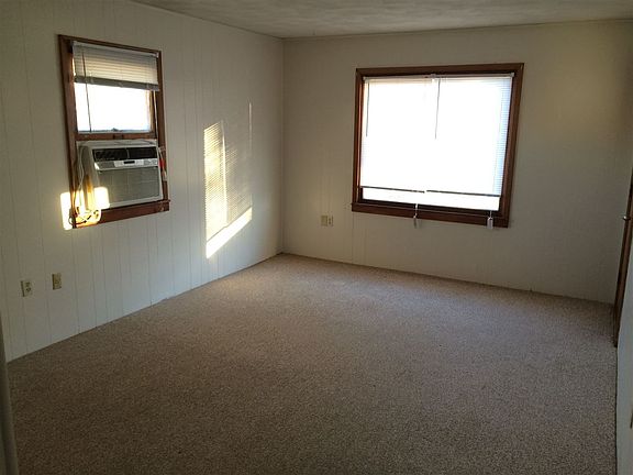 5th image of 1317 Lakeview Dr