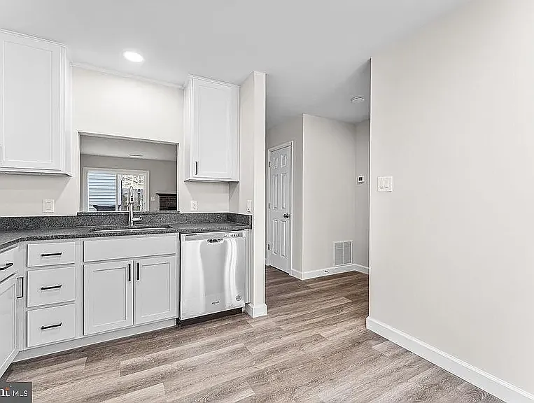 11268 Girven Ct — Photo 26