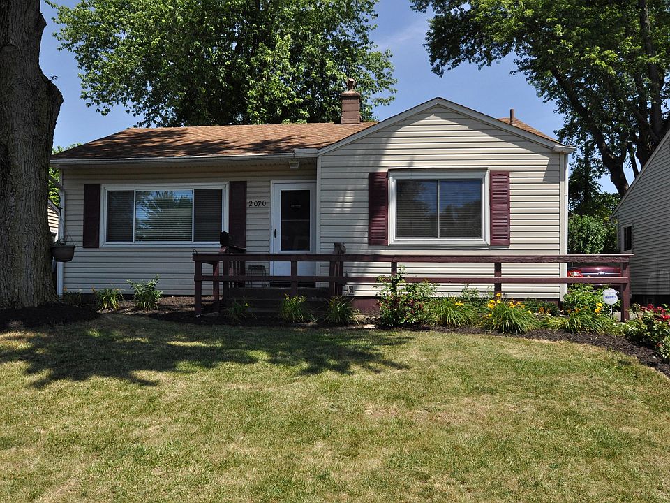 1st image of 2070 Belcher Dr