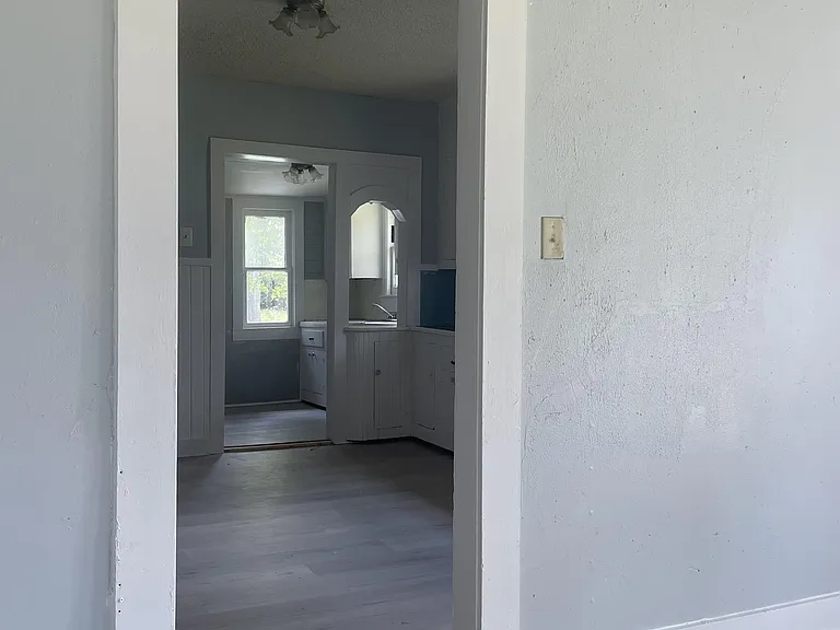118 Bancroft Blvd — Photo 9
