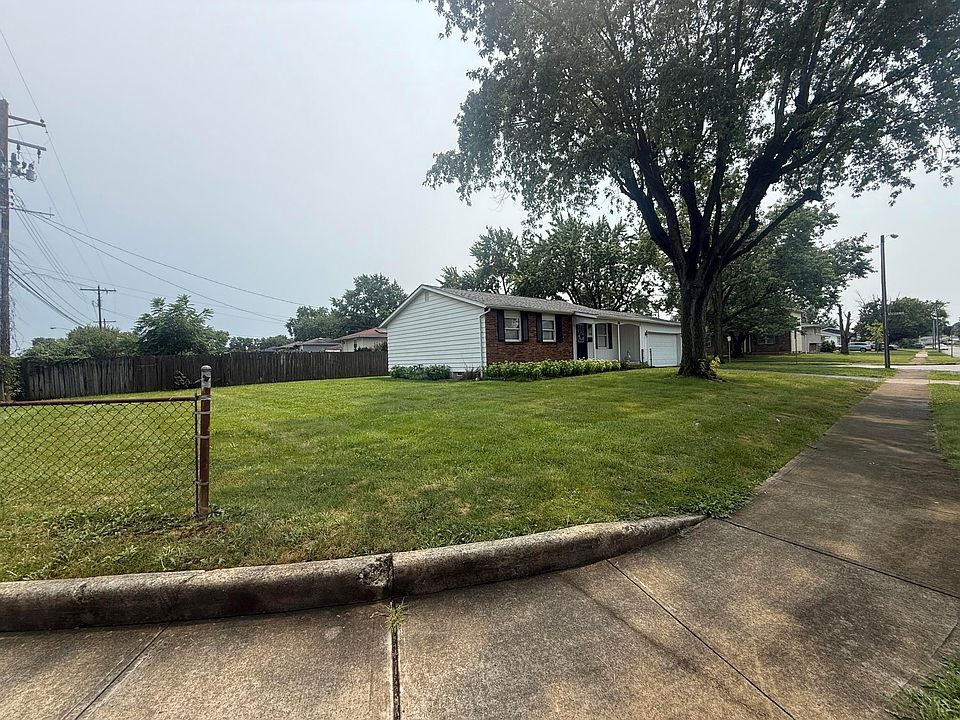 2nd image of 3060 Dunloe Rd