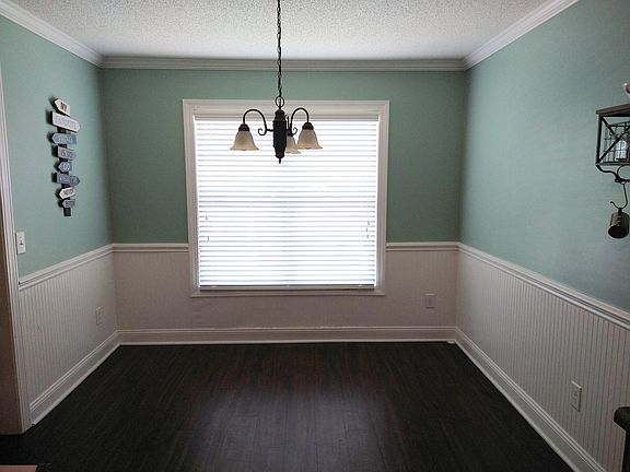 3rd image of 100 Chandler Dr APT C