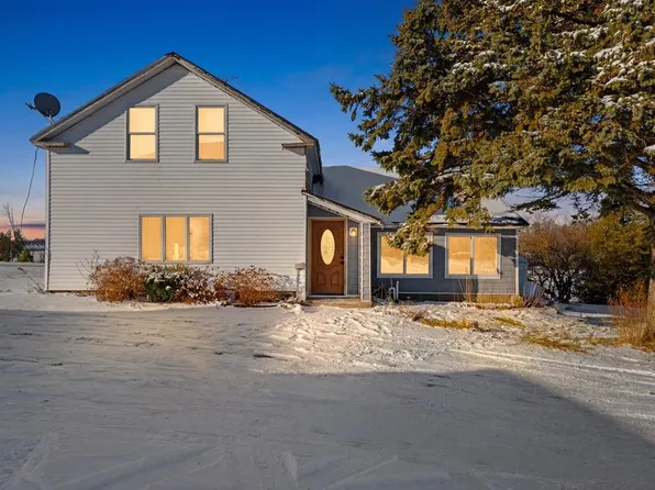 E3837 Church Rd, Kewaunee, WI 54216