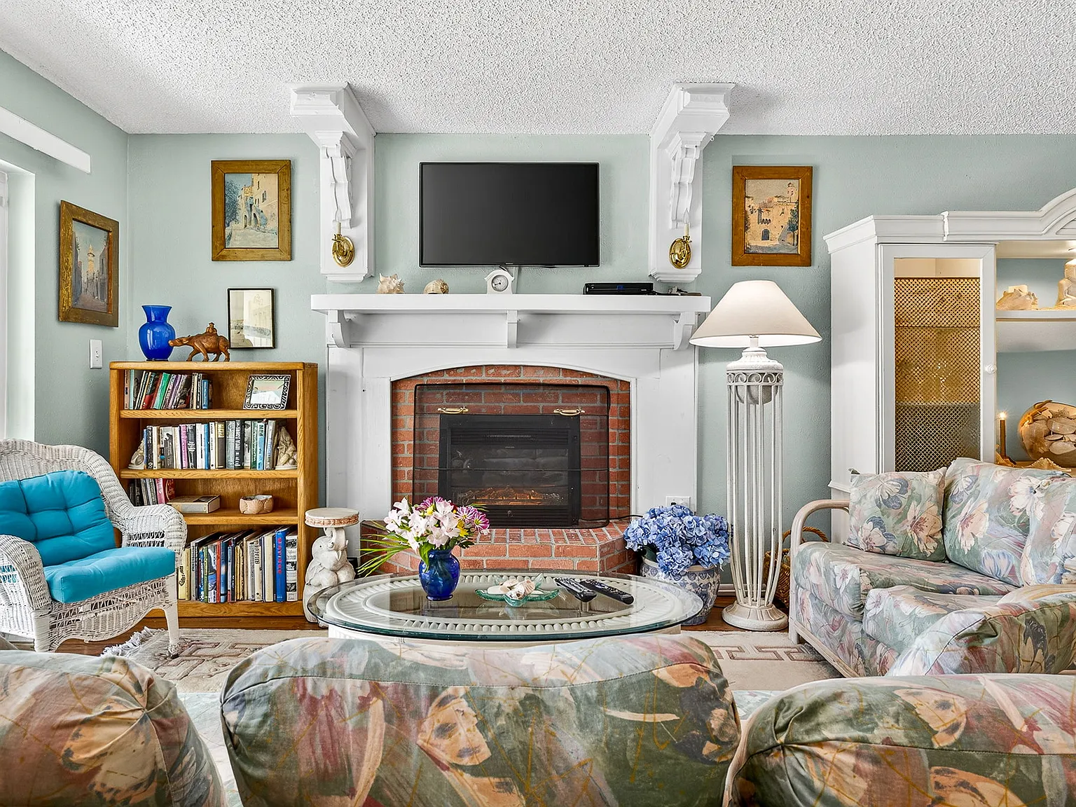 2 bed, 1100 sqft, $2,375 — Photo 4