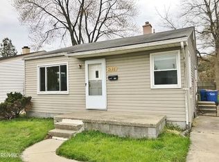 2128 Otis Ave, Warren, MI 48091