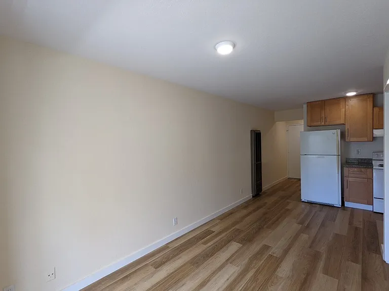 2404 Fulton Street — Photo 16
