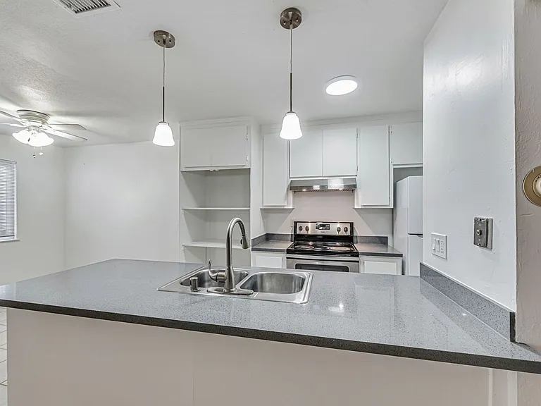 1359 Shawn Dr #2 — Photo 11
