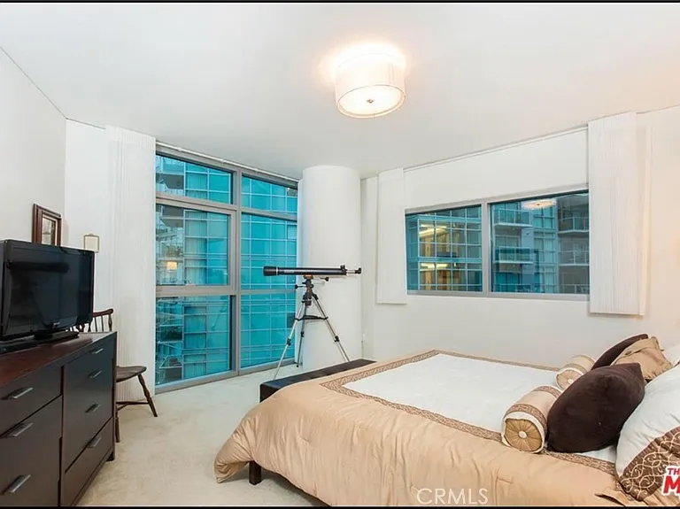 13650 Marina Pointe Dr #1605 — Photo 14