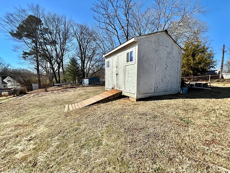 1308 Birchwood Dr — Photo 25