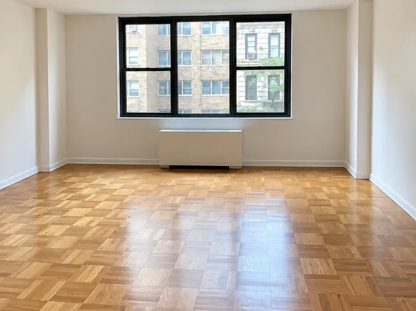 333 East 49th Street image 1 of 4