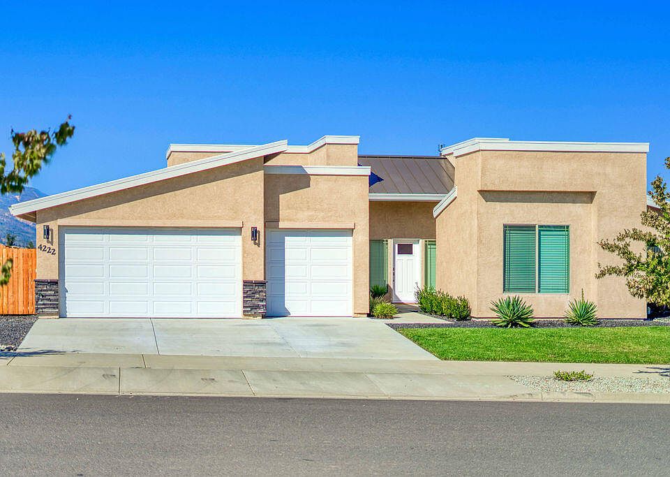 1st image of 4222 Haleakala Ave