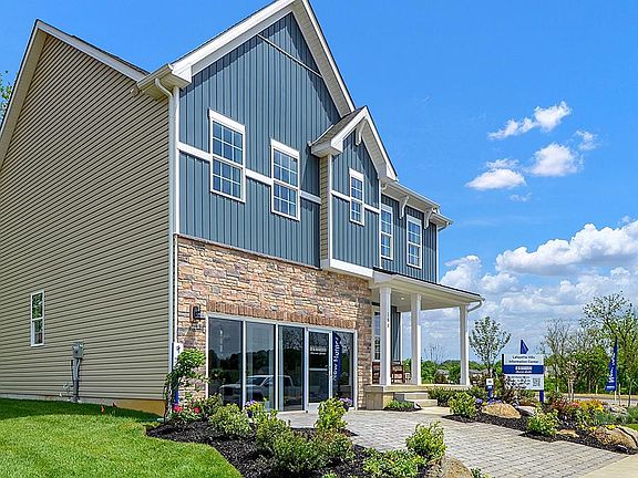2nd image of 440 Liberty Trl