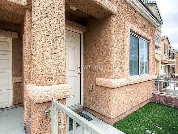 3rd image of 10432 Coyote Cub Ave