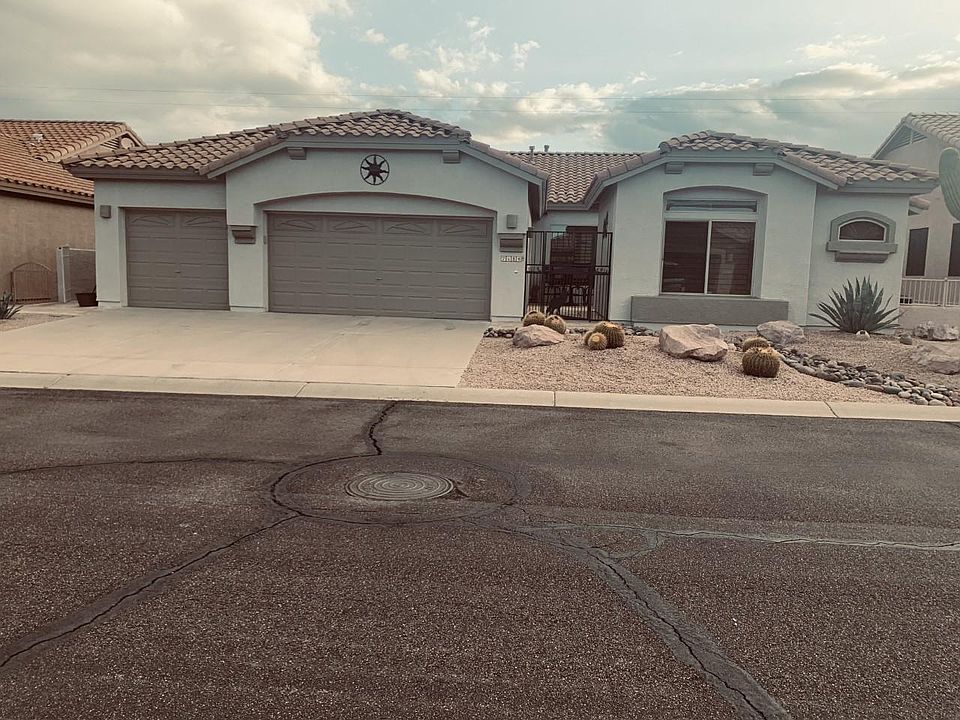 Front of Home two car garage available for your use.