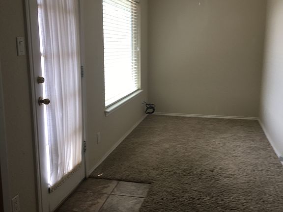 4th image of 4511 Graves Dr