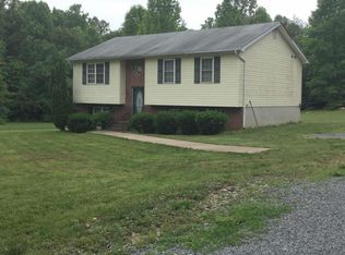 13224 Silver Hill Rd, Bealeton, VA 22712