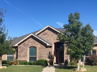 8105 Taos Dr, Amarillo, TX 79118