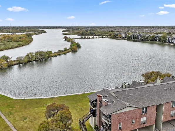 18800 Egret Bay Blvd APT 102, Houston, TX 77058