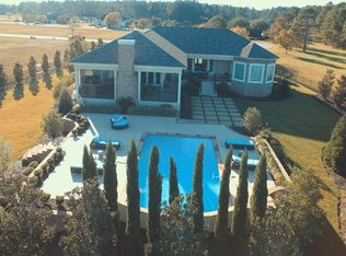 333 Inlet Harbour Dr, Douglas, GA 31535