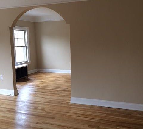 2nd image of 12065 Edgewater Dr APT 24