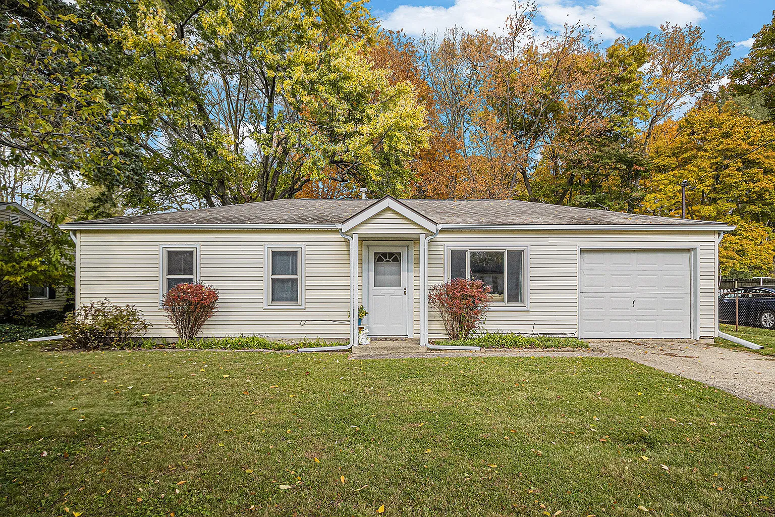 2423 Ashton Ave photo 1