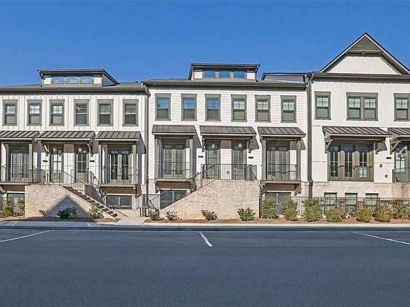 3rd image of 2376 Provence Park Way