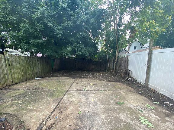3rd image of 114-26 169th St